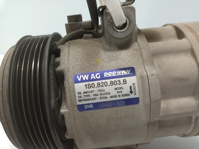 Sprężarka klimatyzacji 1S0820803B VAG