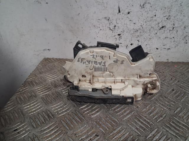 1S1837015B VAG