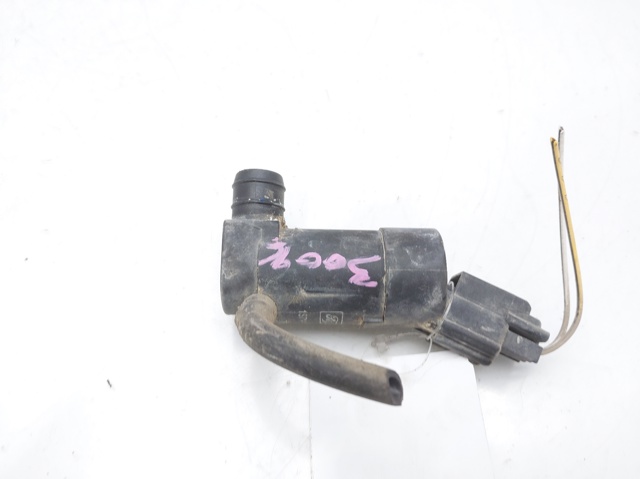 Pompka spryskiwacza szyby przedniej 1S7117K624DD FORD