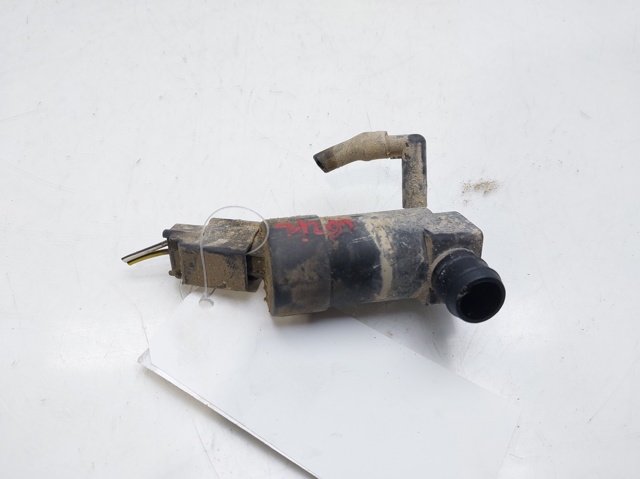 Pompka spryskiwacza szyby przedniej 1S7117K624DD FORD