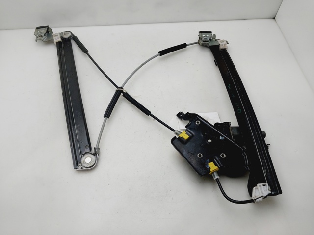 Mechanizm podnoszenia szyby drzwi przednich prawych 1S71F23200BS FORD