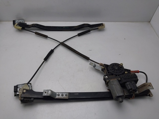 Mechanizm podnoszenia szyby drzwi przednich prawych 1S71F23200BS FORD