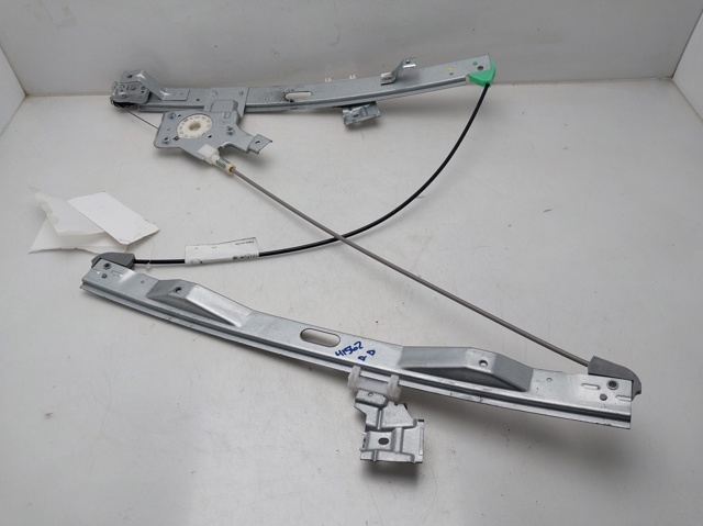 Mechanizm podnoszenia szyby drzwi przednich prawych 1S71F23200BX FORD