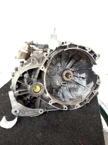 Mechaniczna skrzynia biegów w komplecie 1S7R7002EC FORD