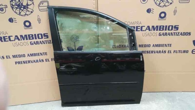 Drzwi przednie prawe 1T0831056AB VAG