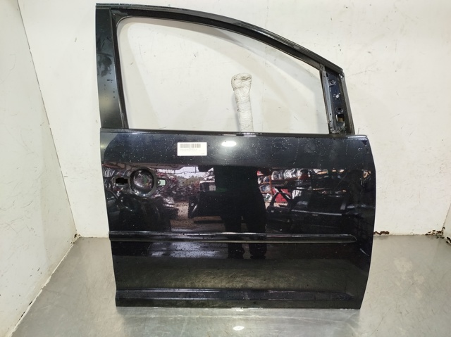 Drzwi przednie prawe 1T0831056AB VAG