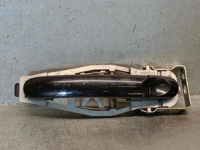 Pałąk zewnętrznej klamki drzwi przednich prawej 1T0837886B VAG