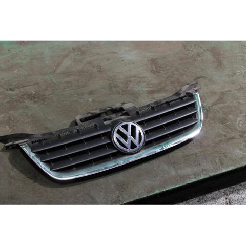 Atrapa chłodnicy 1T0853651A9B9 VAG