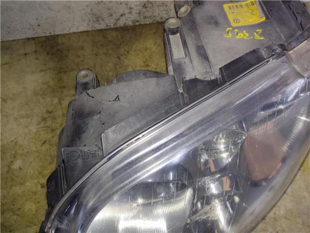 Reflektor lewy 1T0941005D VAG