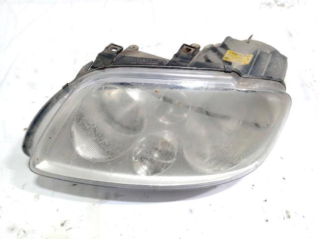 Reflektory Volkswagen Touran