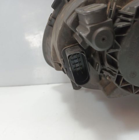 Reflektor prawy 1T0941006M VAG