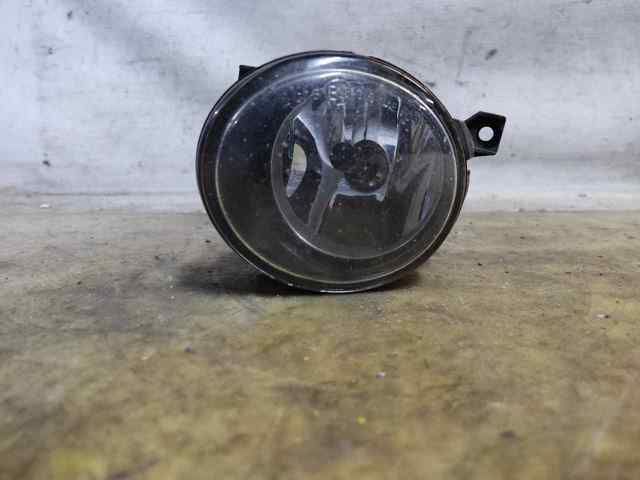 Reflektor przeciwmgielny Volkswagen AMAROK