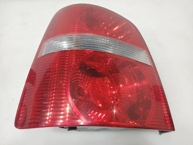 Lampa zespolona tylna lewa 1T0945095C VAG