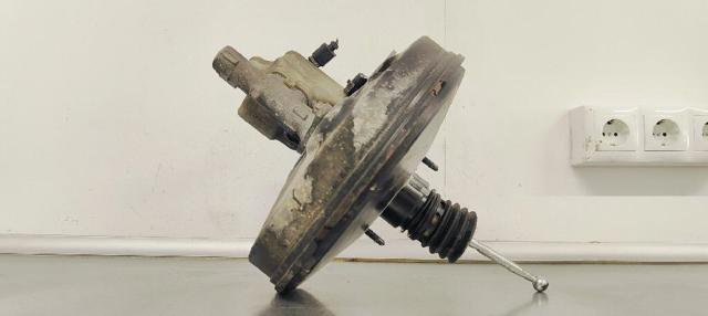 Wzmacniacz próżniowy hamulców 1T1614105G VAG
