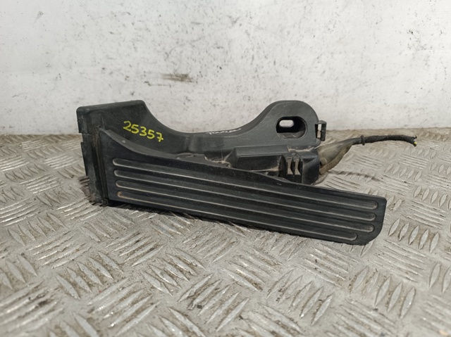 Pedał przyspieszenia (gazu) 1T1721503H VAG