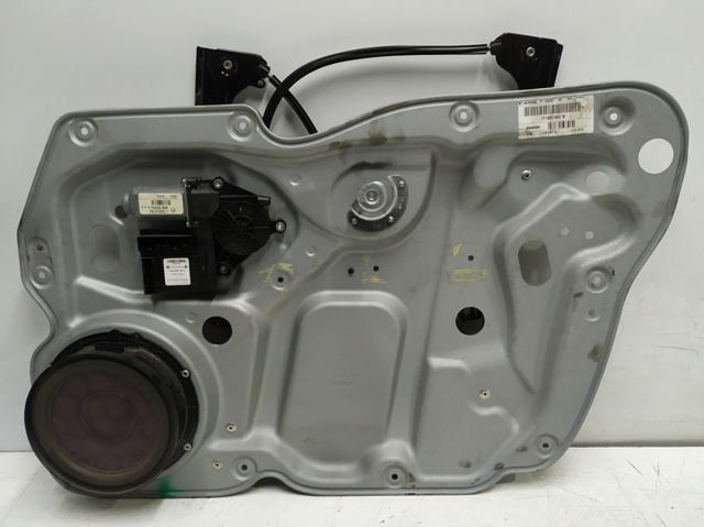 Mechanizm podnoszenia szyby drzwi przednich prawych 1T1837462B VAG