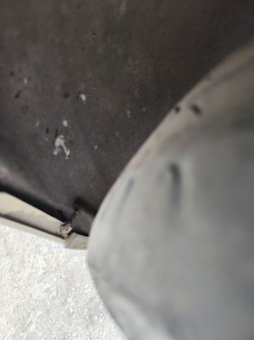 Nadkole błotnika przedniego lewe 1U0809961 VAG