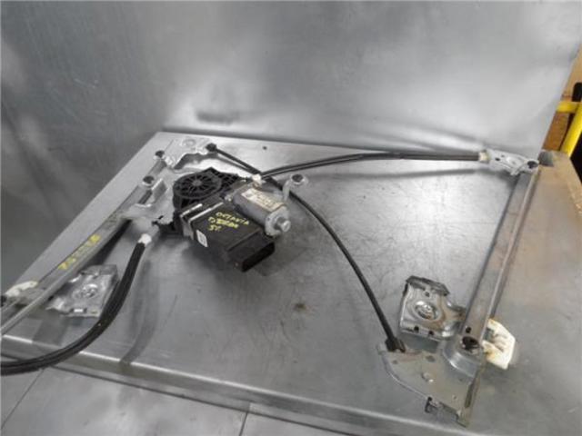 Mechanizm podnoszenia szyby drzwi przednich lewych 1U0837461B VAG