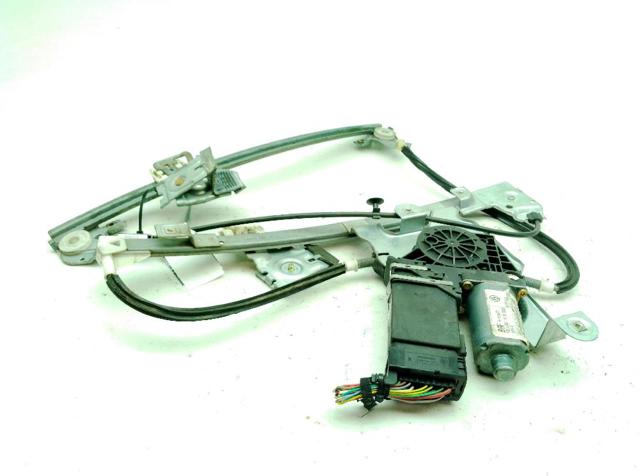 Mechanizm podnoszenia szyby drzwi przednich prawych 1U0837462B VAG