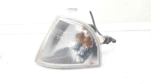 Kierunkowskaz lewy 1U0953049 VAG