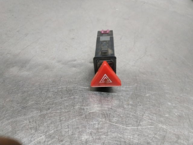 Przycisk włączania światła awaryjnego 1U0953235B VAG