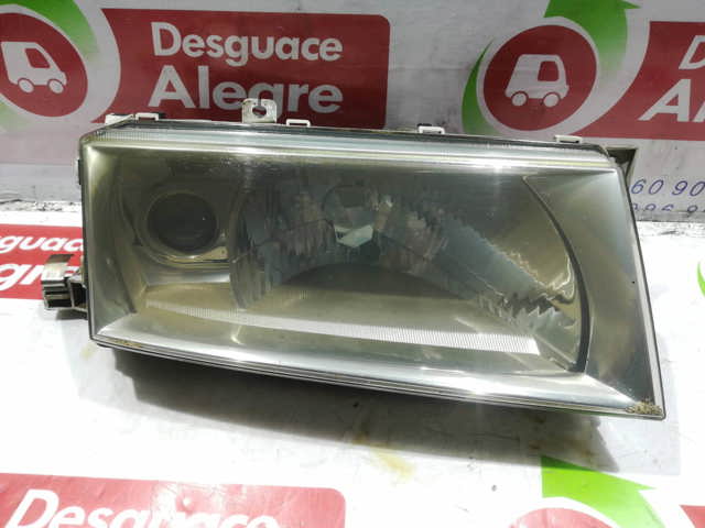 Reflektor prawy 1U1941016L VAG