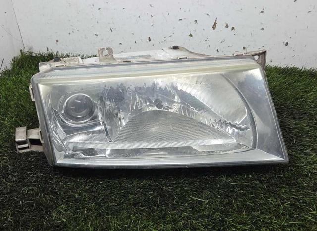 Reflektor prawy 1U1941016L VAG