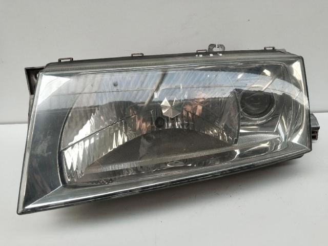 Reflektor lewy 1U1941017N VAG
