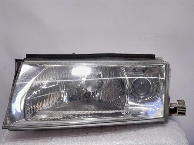 Reflektor lewy 1U1941017P VAG