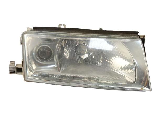 Reflektor prawy 1U1941018P VAG