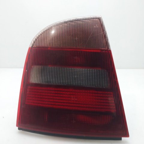 Lampa zespolona tylna lewa 1U6945111 VAG