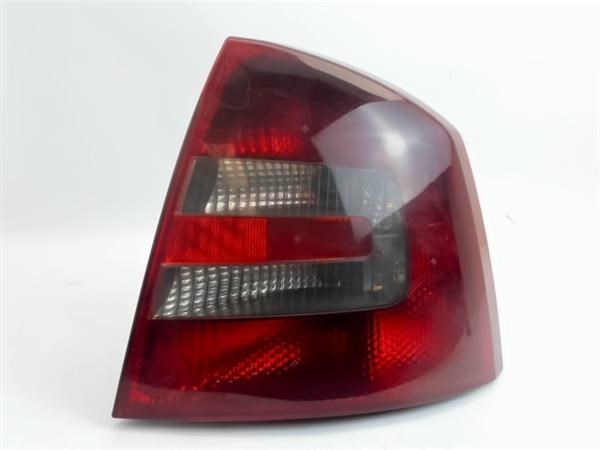 Lampa zespolona tylna prawa 1Z5945096A VAG