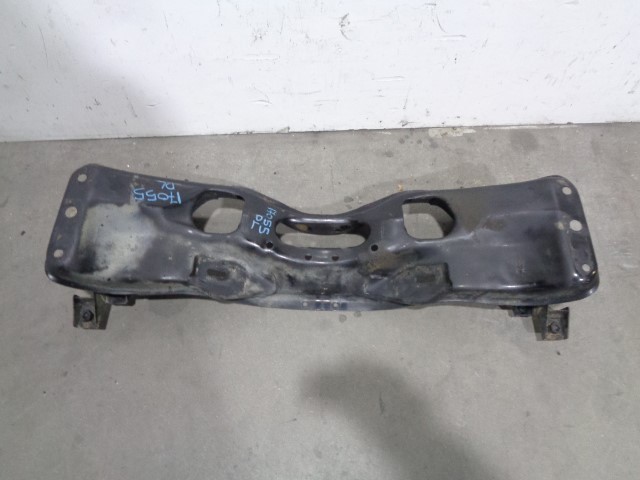 Belka przednia Subaru Forester