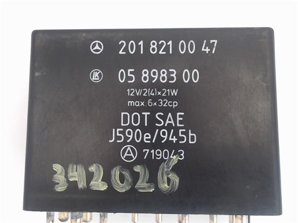 Przekaźnik kierunkowskazów Mercedes E C124