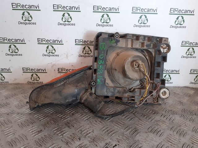 Reflektor lewy Mercedes 100 631