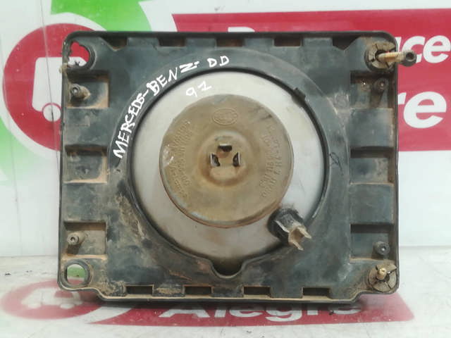 Reflektor lewy Mercedes 100 631