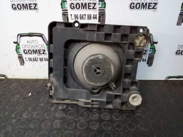 Reflektor lewy Mercedes 100 631