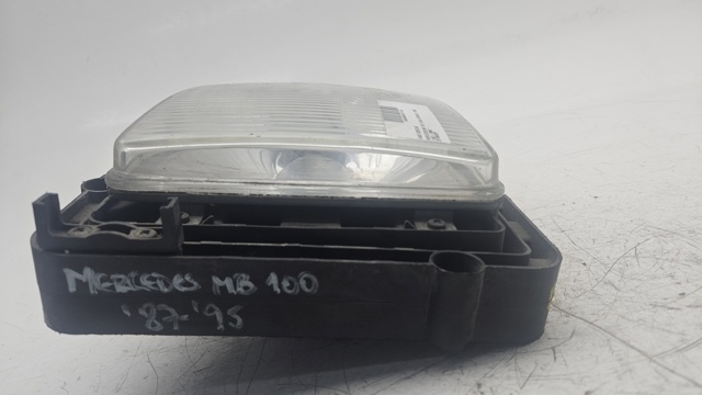 Reflektor lewy Mercedes 100 631