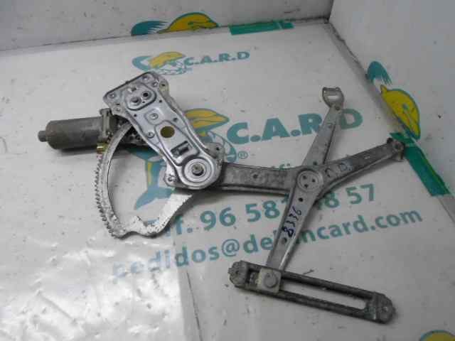 Mechanizm podnoszenia szyby drzwi przednich prawych 2027201246 MERCEDES