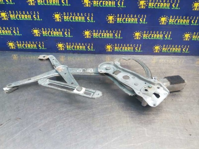 Mechanizm podnoszenia szyby drzwi przednich lewych 2027201546 MERCEDES
