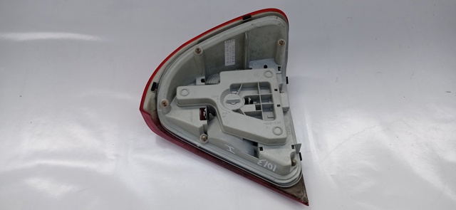 Lampa zespolona tylna lewa 2028200964 MERCEDES