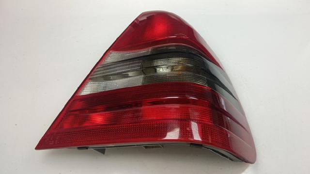 2028201064R Mercedes