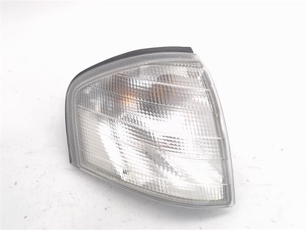 Kierunkowskaz prawy 2028260843 MERCEDES
