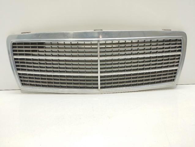 Atrapa chłodnicy 2028880023 MERCEDES