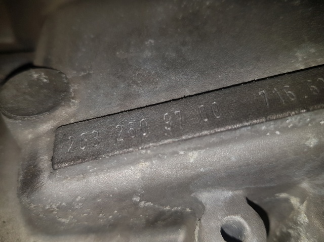 Mechaniczna skrzynia biegów w komplecie 2032609700 MERCEDES