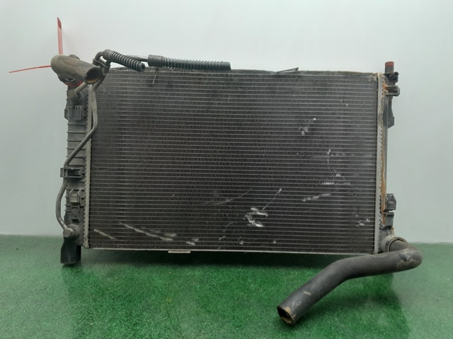 Chłodnica silnika 2035004203 MERCEDES