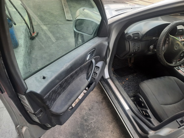2037201546 Mercedes