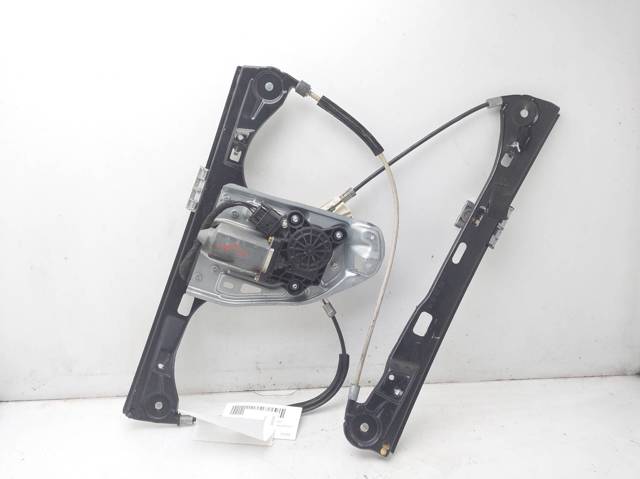 Mechanizm podnoszenia szyby drzwi przednich prawych 2037203246 MERCEDES