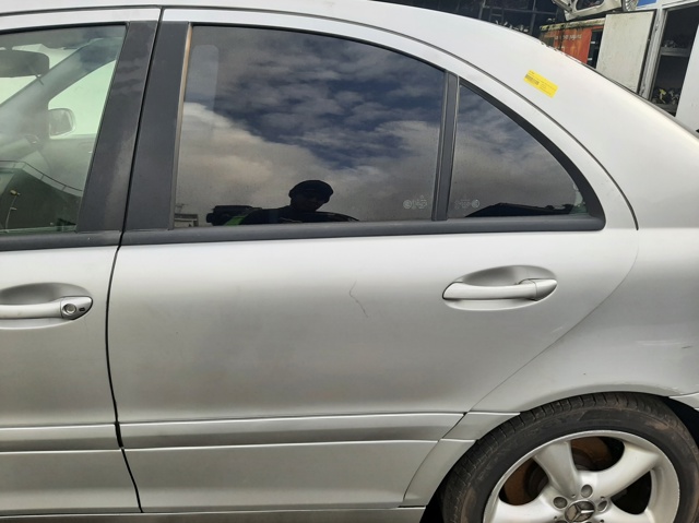 Drzwi tylne lewe 203730070567 MERCEDES