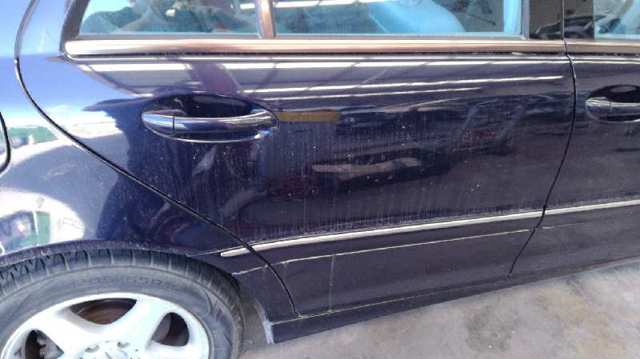 Drzwi tylne prawe 2037300805 MERCEDES